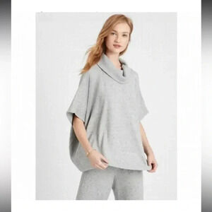Banana Republic Marled Gray Short Sleeve Cowl Neck Sweater Poncho